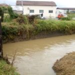 Rio Casale, a monte di via Pesciatina, rimossa dal Consorzio ostruzione